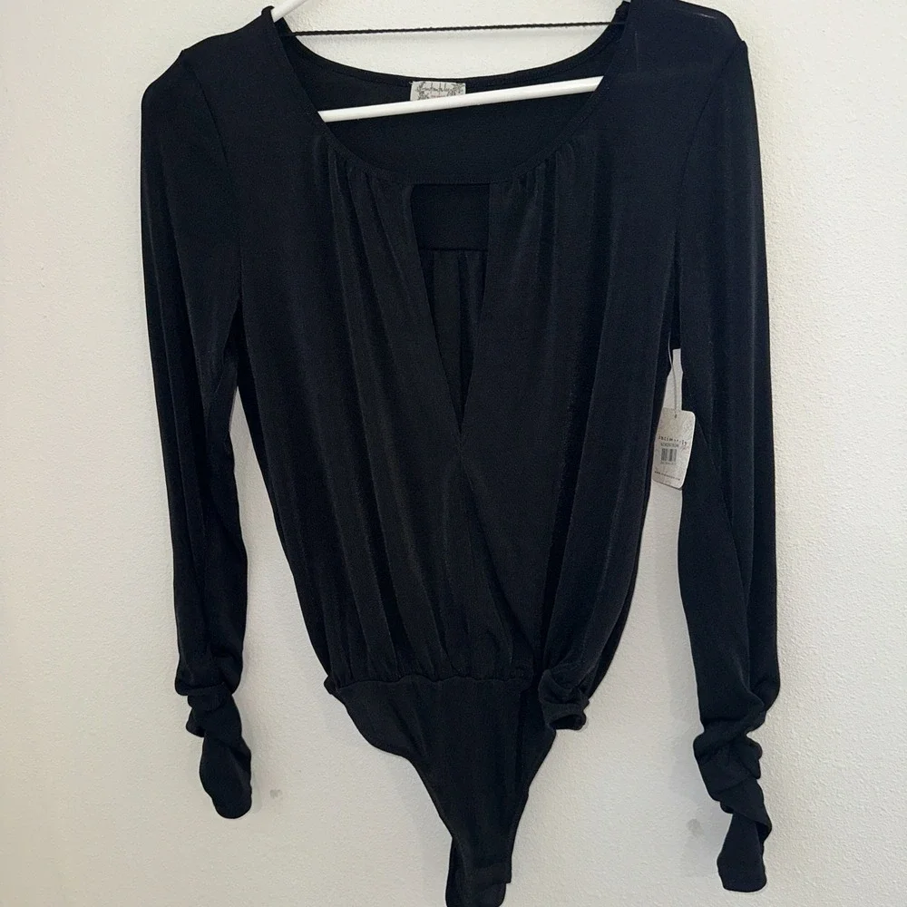 NWT Intimately Free People Women Kaya Keyhole Bodysuit Black Size XS Long Sleeve